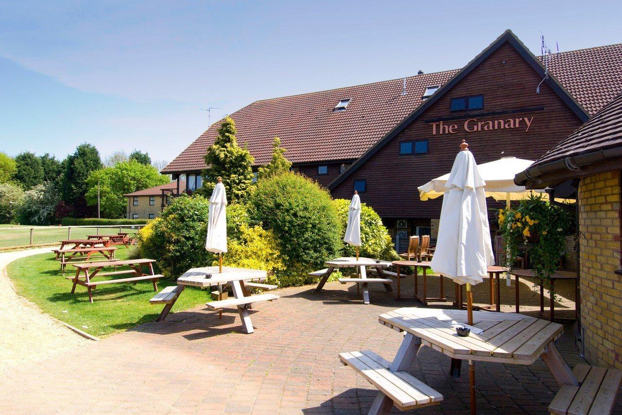 Premier Inn Peterborough - Ferry Meadows Экстерьер фото
