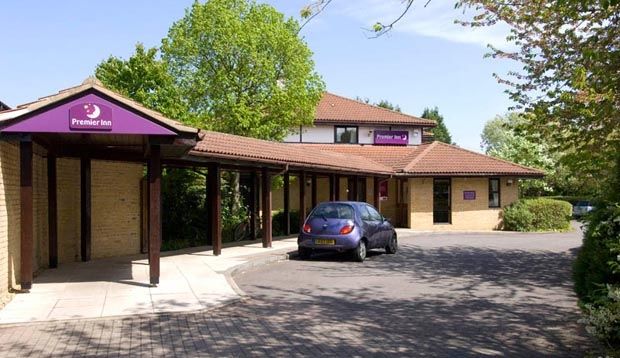 Premier Inn Peterborough - Ferry Meadows Экстерьер фото